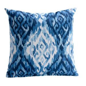 { Bay Isle Home } - Cale Damask Indoor/Outdoor Throw Pillow